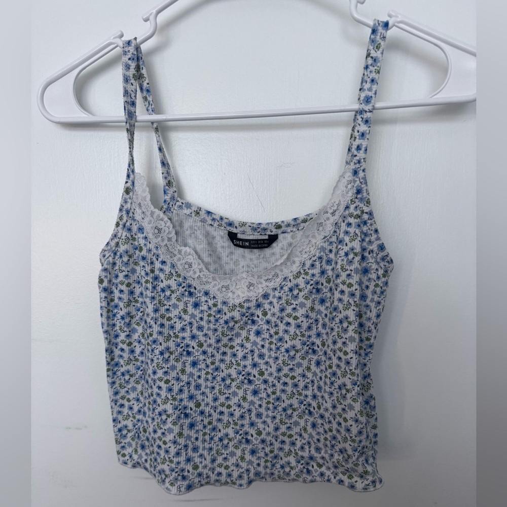 SHEIN White and Blue Floral Lace Cami Top